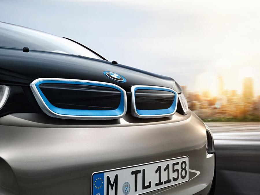  BMW i3 2014 года  (фото 184 из 240)